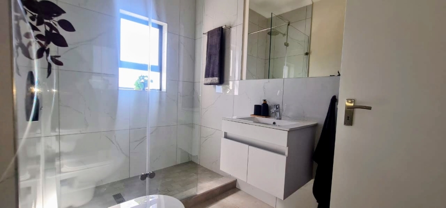 To Let 2 Bedroom Property for Rent in Flamingo Vlei Western Cape